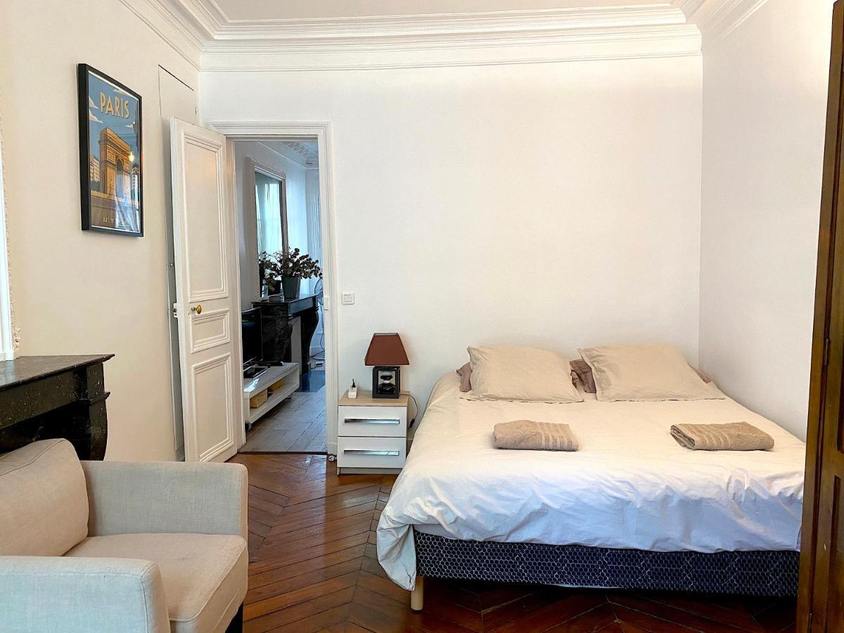 Real Parisian With 2 Bedrooms And Ac Appartamento *