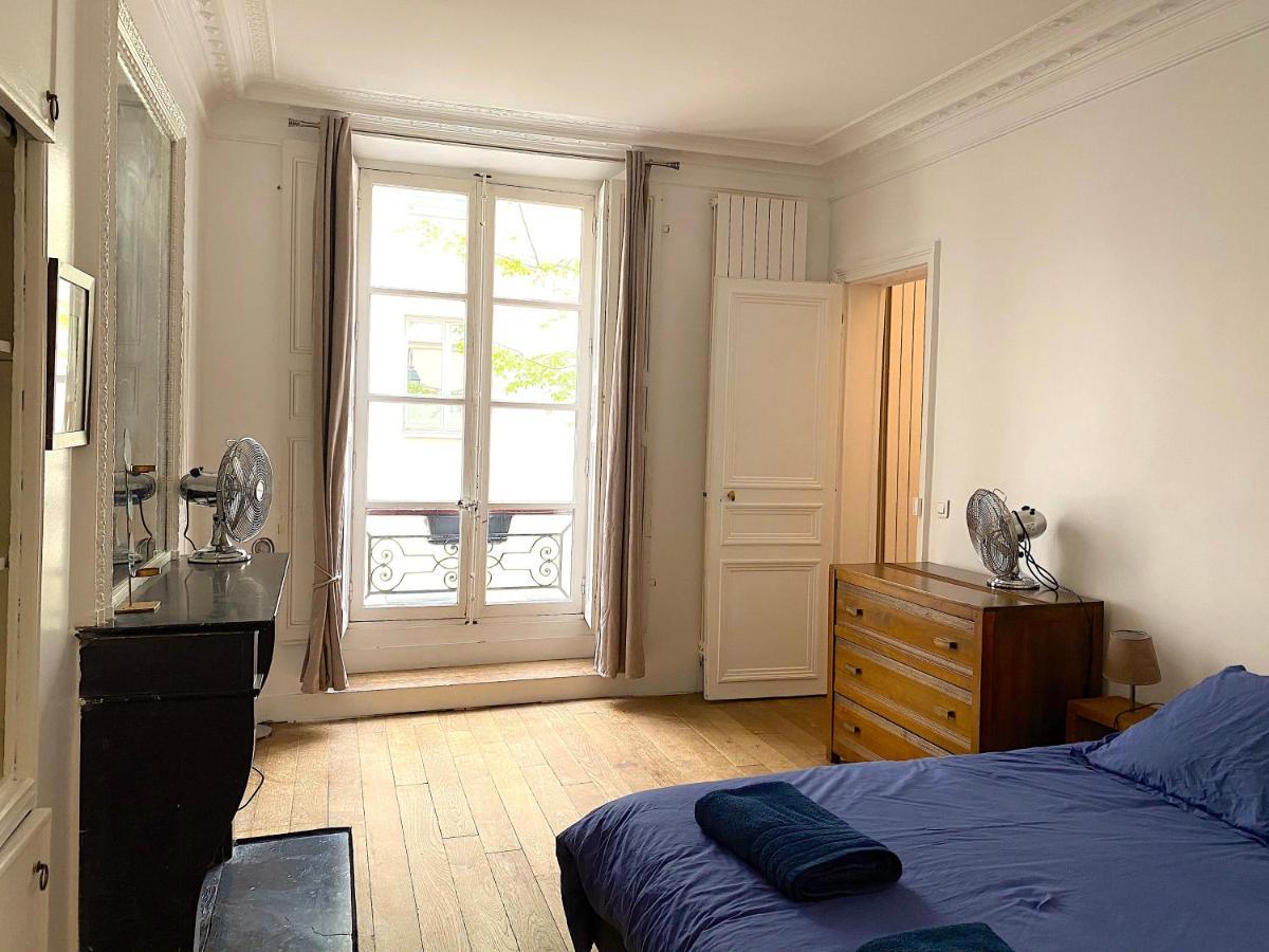 Real Parisian With 2 Bedrooms And Ac Appartamento