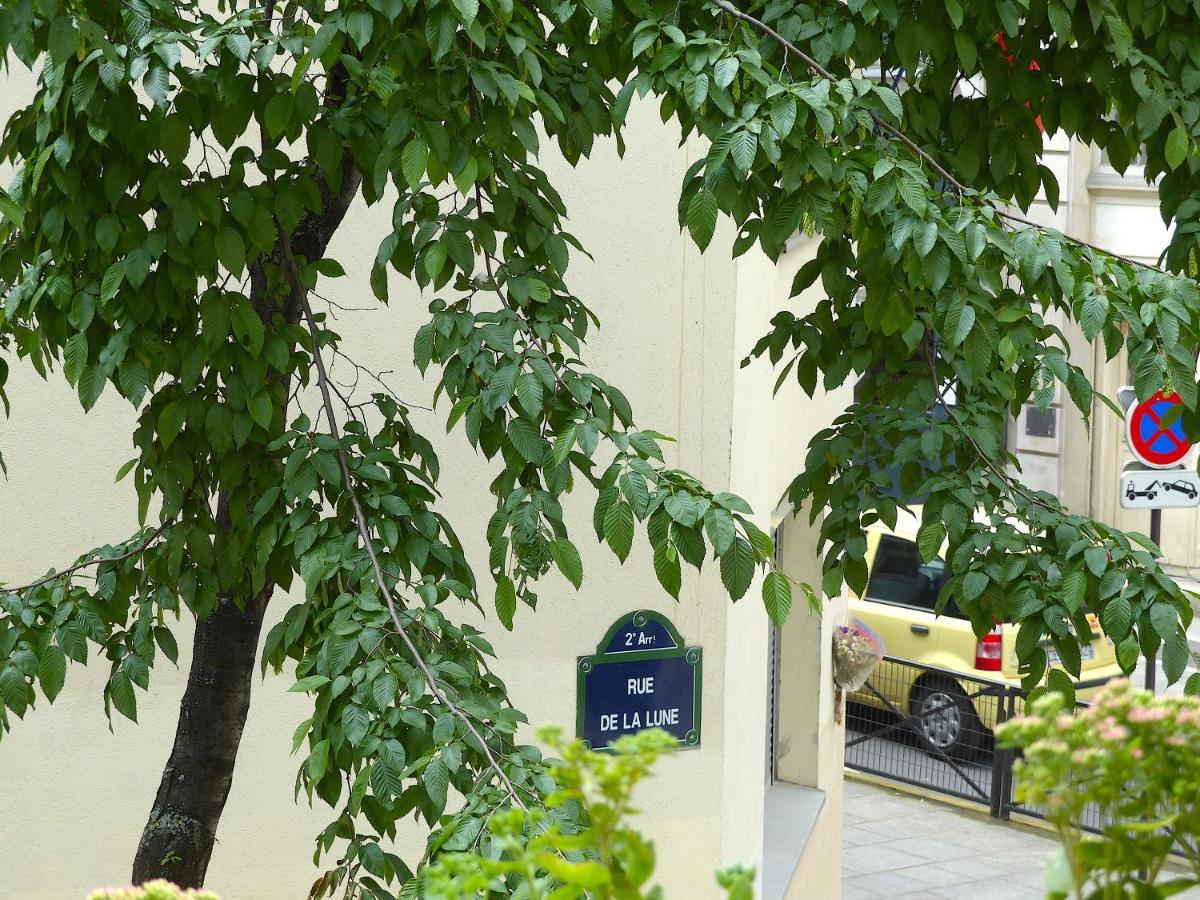 Appartamento Real Parisian With 2 Bedrooms And Ac
