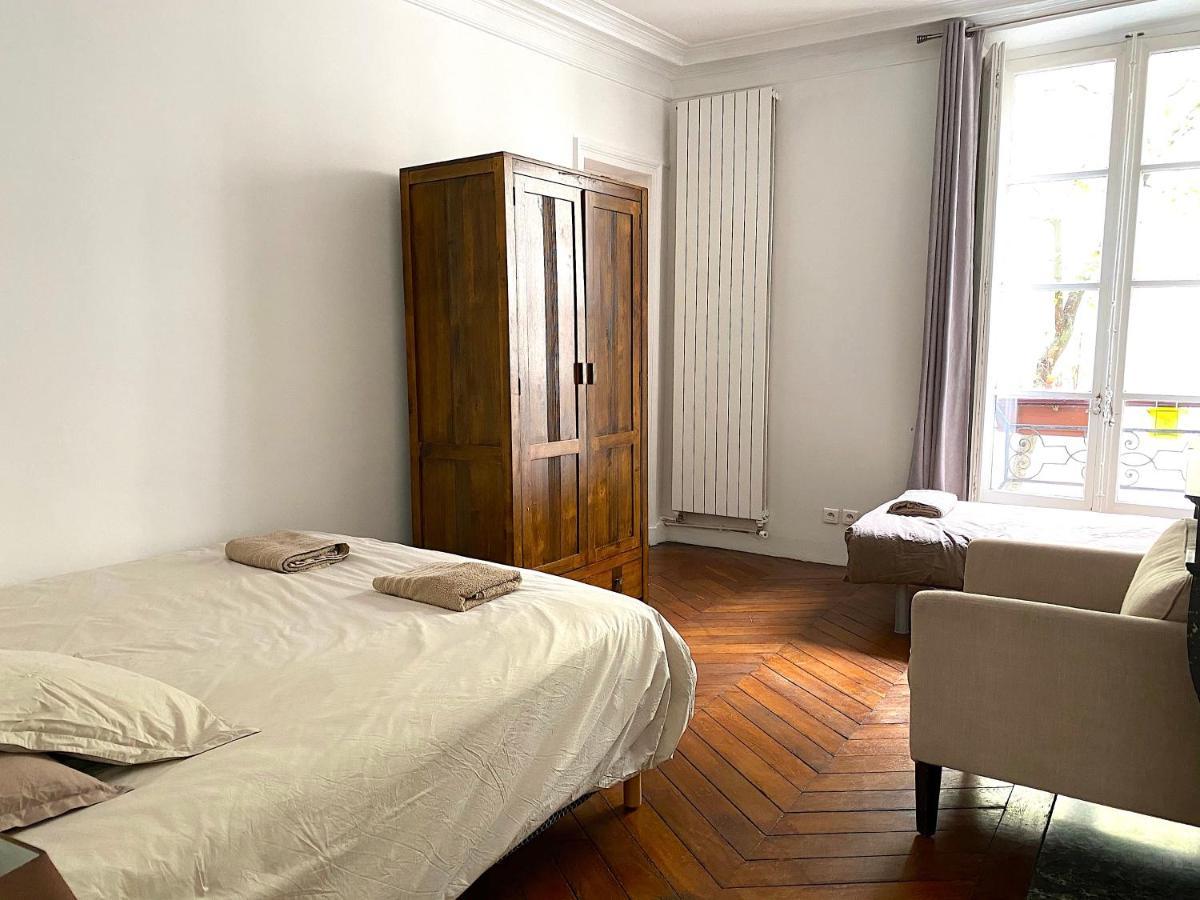 Appartamento Real Parisian With 2 Bedrooms And Ac *